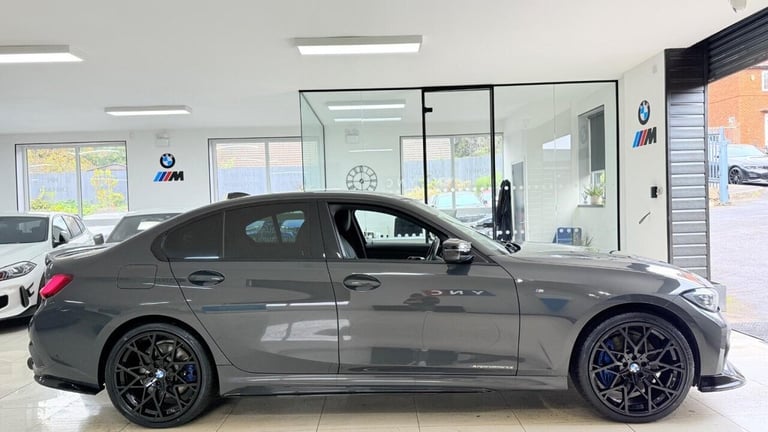 2021 BMW 3 Series 330e xDrive M Sport Pro Edition 4dr Step Auto SALOON PETROL/ELECTRIC Automatic