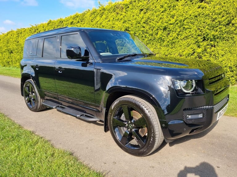 image for 2023 Land Rover Defender 3.0 D250 X-Dynamic HSE 110 5dr Auto ESTATE Diesel Automatic