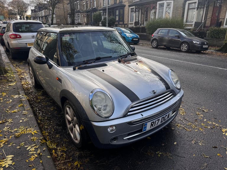 2005 Mini Cooper 1.6, Bargain Price