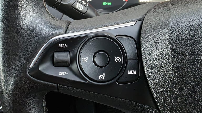 2019 Vauxhall Grandland X 1.2 Turbo Sport Nav Euro 6 (s/s) 5dr HATCHBACK Petrol Manual