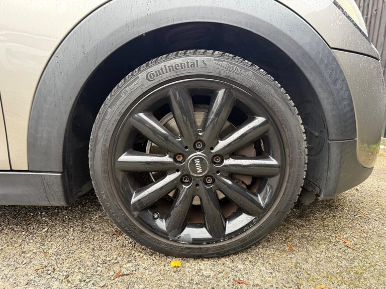 2016 MINI Hatch 2.0 Cooper SD Euro 6 (s/s) 5dr HATCHBACK Diesel Manual