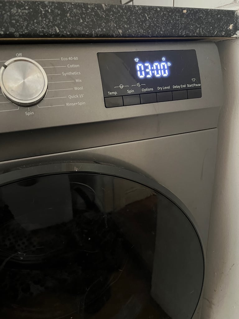 Hisense 8/5kg washer dryer 