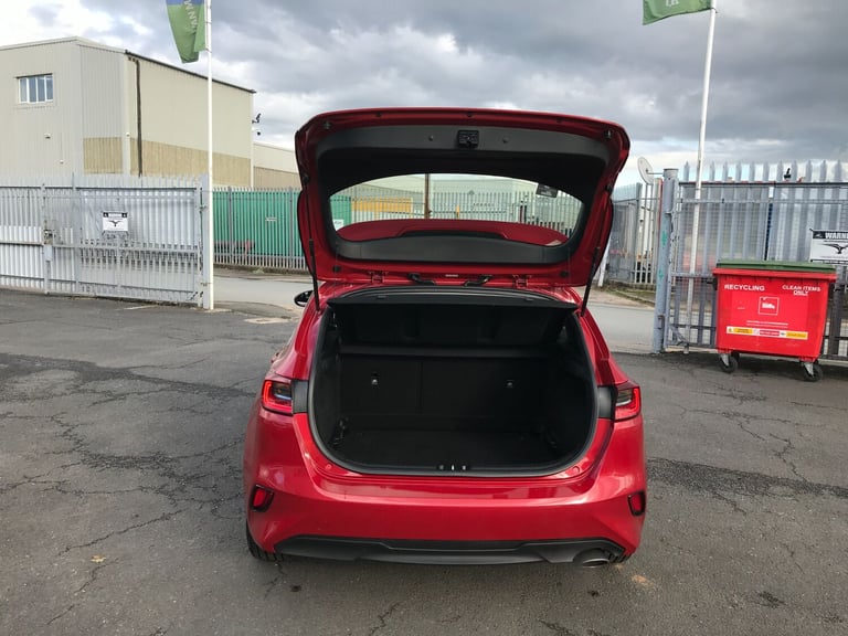 2023 Kia Ceed 1.5T Gdi Isg 2 5Dr Hatchback Petrol Manual