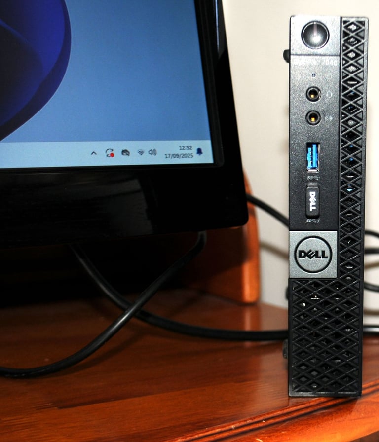 image for Dell OptiPlex 7040 Micro PC Core i5 6th Gen 8Gb RAM 128Gb SSD Wi-Fi Windows 11 Desktop