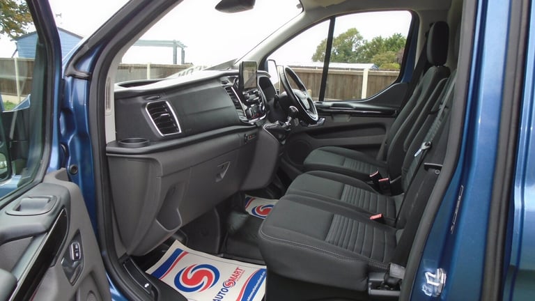 2019 Ford Transit Custom 2.0 EcoBlue 130ps Low Roof Limited Van PANEL VAN Diesel Manual