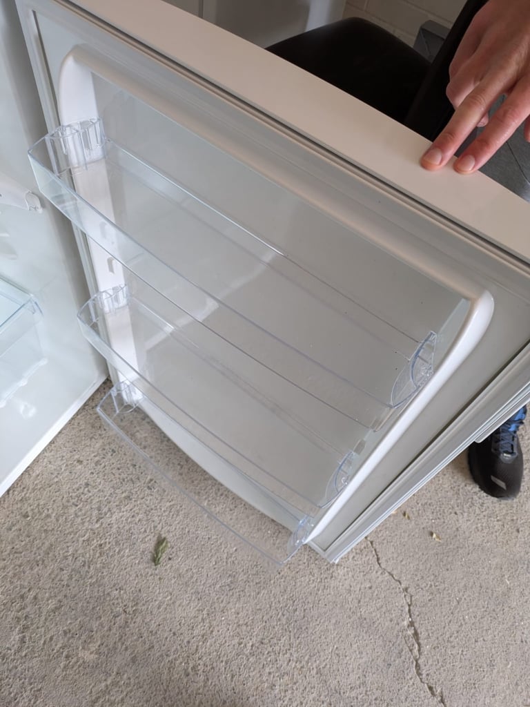 Zanussi undercounter fridge freezer 