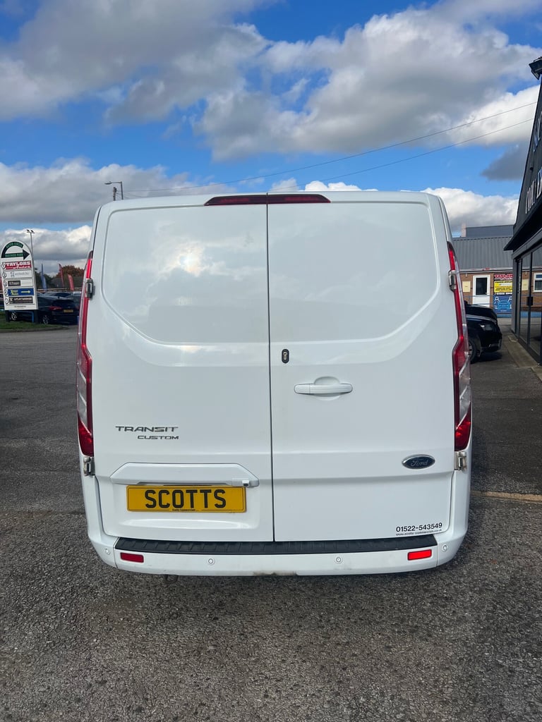2019 Ford Transit Custom 2.0 EcoBlue 130ps D/Cab SWB Limited Van Crew Van Diesel Manual
