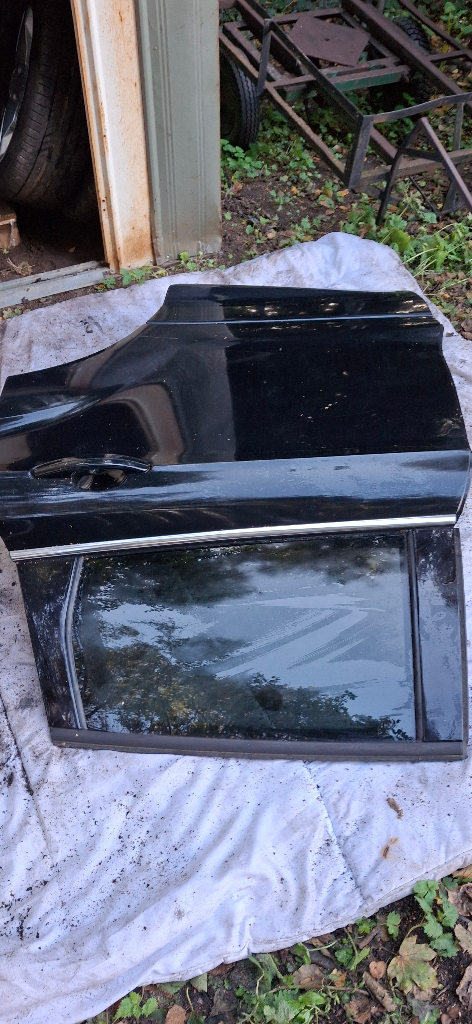 image for Ford kuga mark 2 doors 