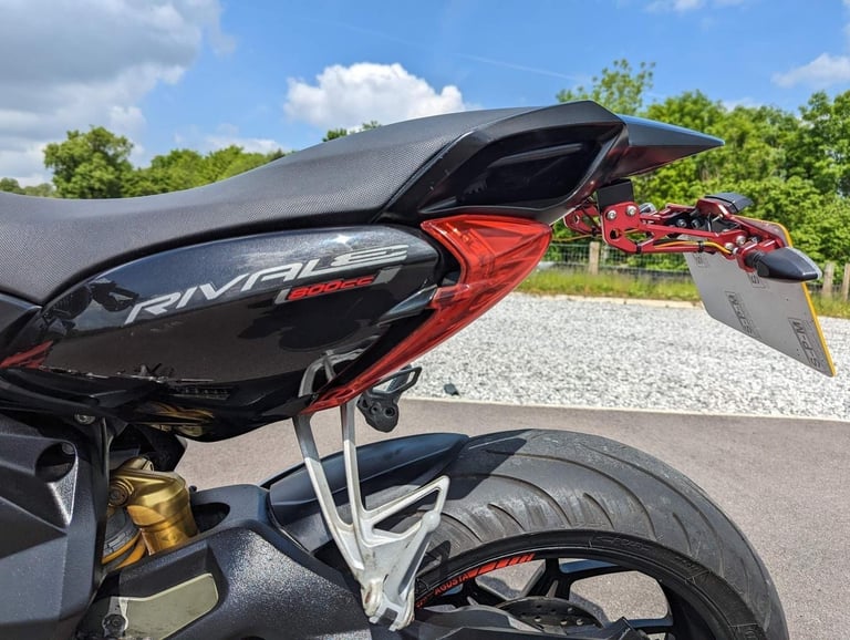 MV Agusta Rivale 800 EAS ABS Naked