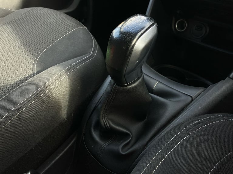 2019 Peugeot 208 1.2 PureTech 82 Tech Edition 5dr [Start Stop] Hatchback Manual