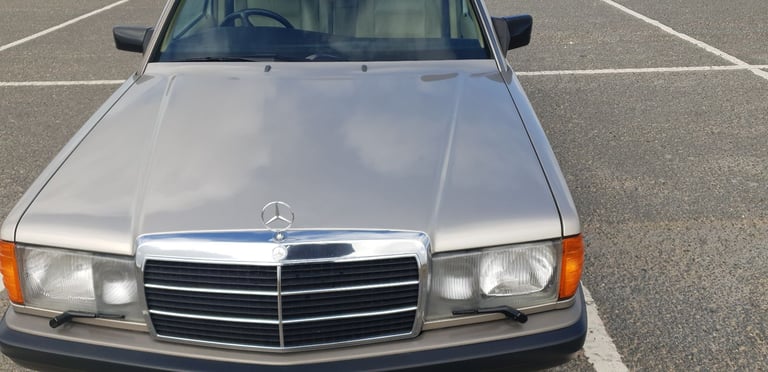 Mercedes-Benz, 190, Saloon, 1990, Automatic, 2599 (cc), 4 doors
