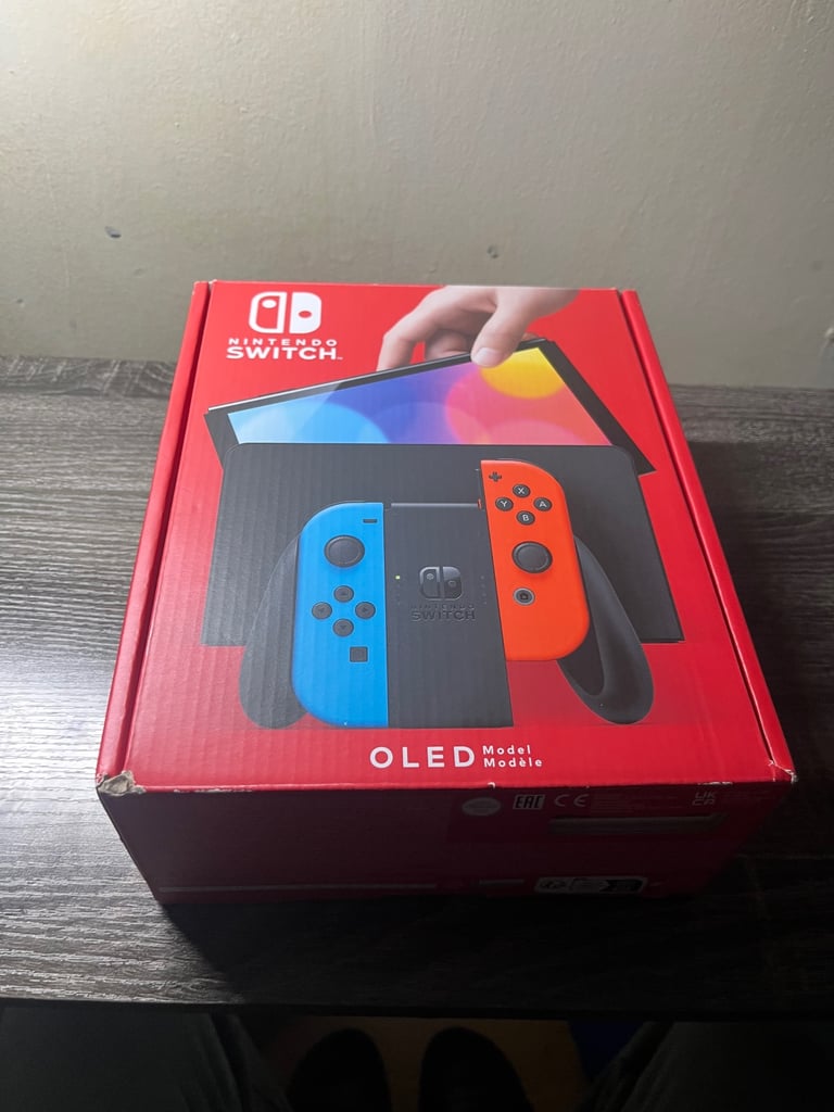 Nintendo switch (OLED MODEL)