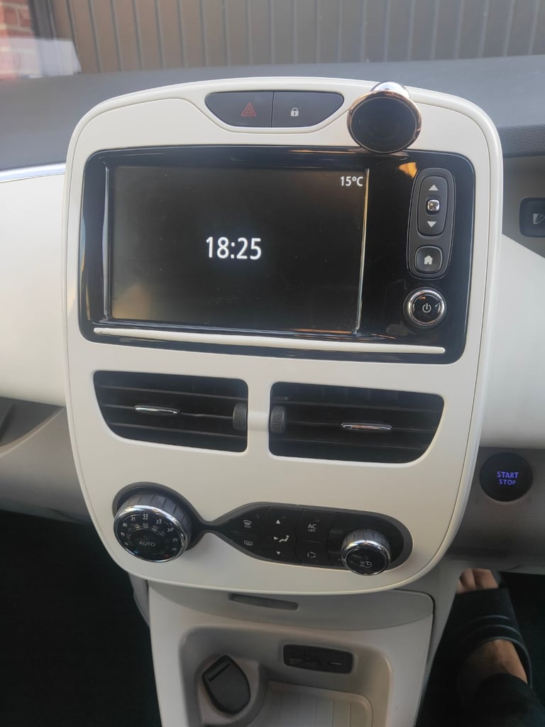Renault, ZOE, Hatchback, 2015, Other, 1 (cc), 5 doors