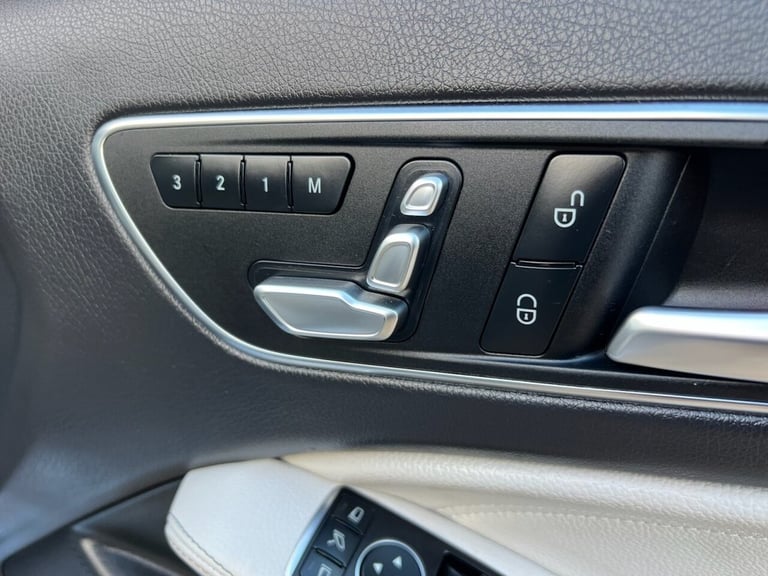 2017 Mercedes-Benz A-Class 2.1 A200d Sport (Premium Plus) Hatchback 5dr Diesel 7G-DCT Euro 6 (s/s...