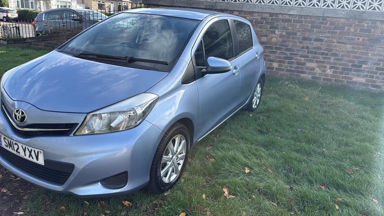 image for Toyota, YARIS, Hatchback, 2012, Manual, 1329 (cc), 5 doors