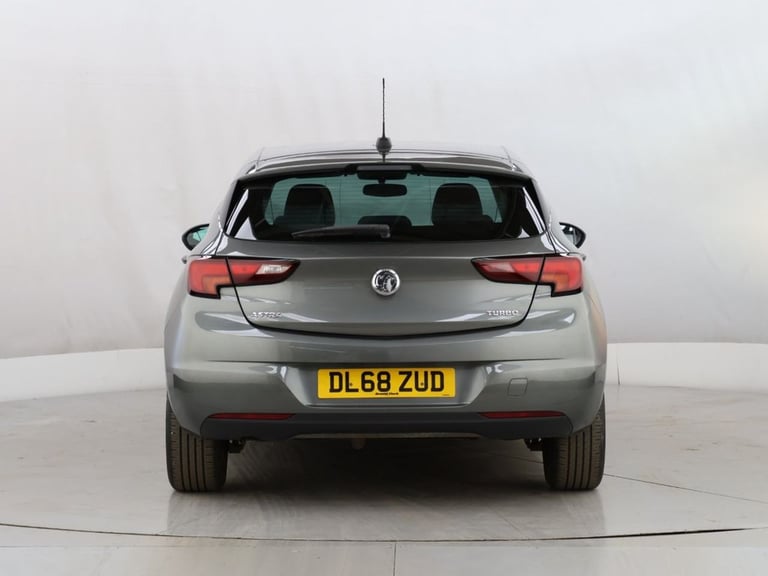 2018 Vauxhall Astra 1.4i Turbo Tech Line Nav Hatchback 5dr Petrol Manual Euro 6 (125 ps) Hatchbac...
