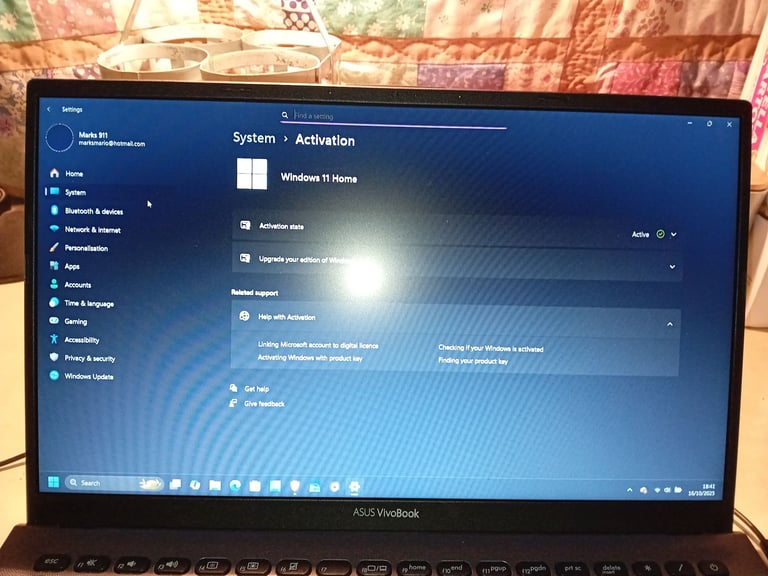 Asus VivoBook X512D  (Windows 11, Excellent Condition)