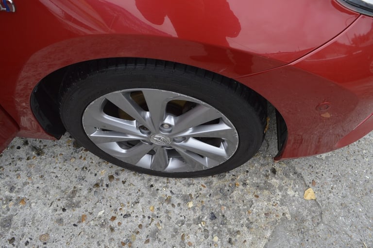 2014 Toyota Auris 1.8 VVTi Hybrid Excel 5dr CVT Auto ONE OWNER SAT NAV  HATCHBACK Petrol/Electric...