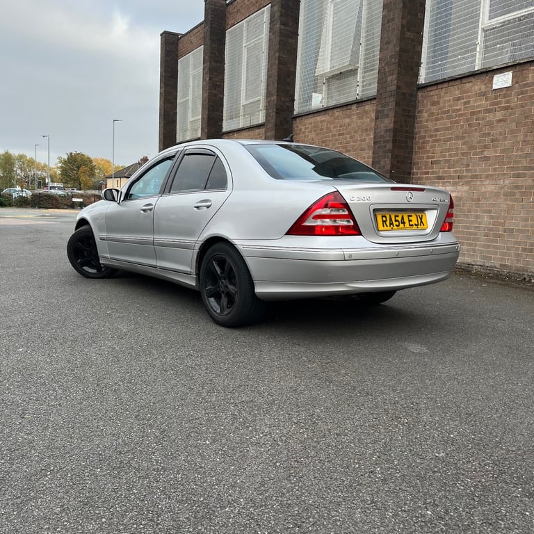 Mercedes-Benz, C CLASS, Saloon, 2004, Semi-Auto, 1796 (cc), 4 doors