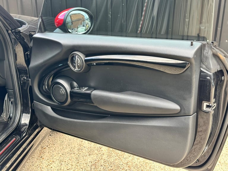 2017 MINI Hatch 2.0 John Cooper Works 3dr Auto HATCHBACK PETROL Automatic