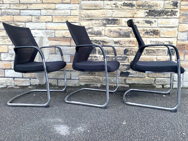Techo sidiz t50 cantilever boardroom meeting chairs (12 available)