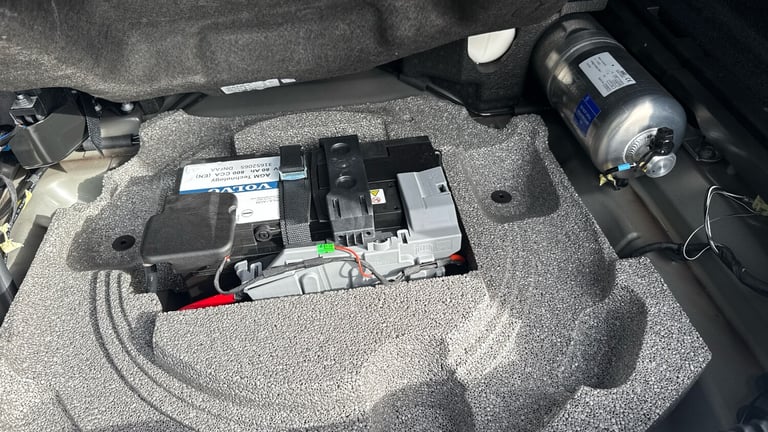 2022 Volvo XC60 2.0 B5P Ultimate Dark 5dr AWD Geartronic Petrol Estate Estate Petrol Automatic