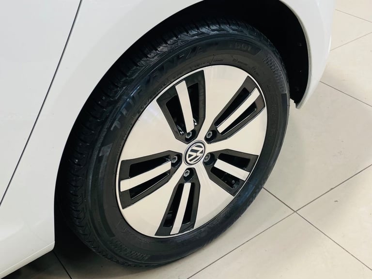 2020 Volkswagen Golf 99kW e-Golf 35kWh 5dr Auto HATCHBACK ELECTRIC Automatic