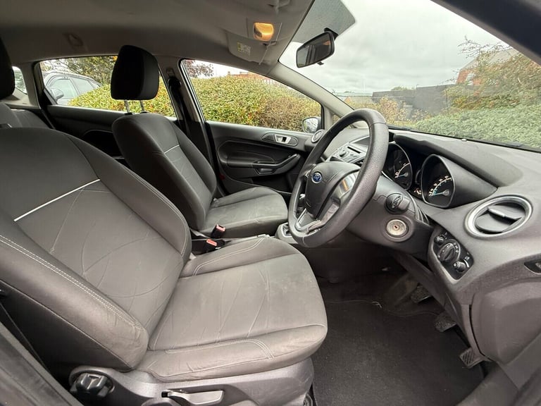 2014 Ford Fiesta 1.25 Style 5dr HATCHBACK PETROL Manual