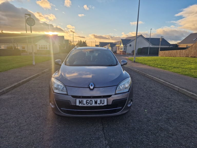 Renault, MEGANE, Estate, 2010, Manual, 1870 (cc), 5 doors