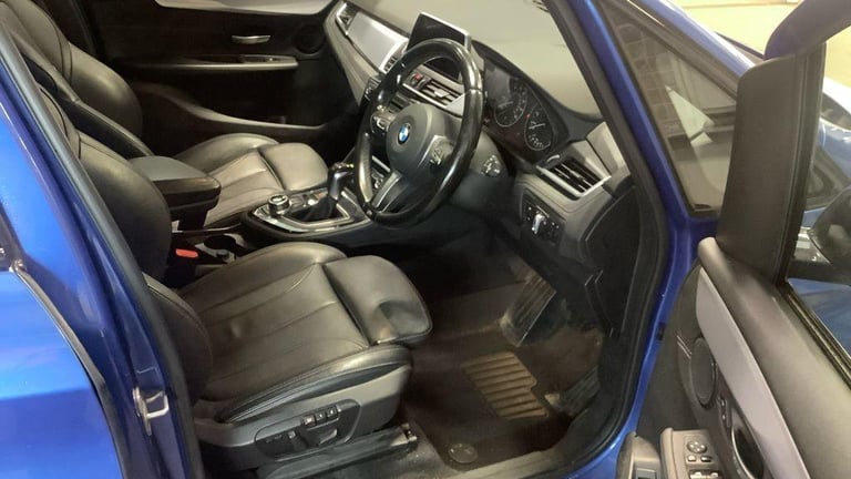 2017 BMW 2 Series 220i M Sport 5dr Step Auto ESTATE PETROL Automatic