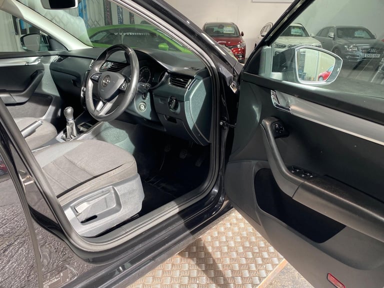 2018 Skoda Octavia 1.6 TDI SE Technology Euro 6 (s/s) 5dr ESTATE Diesel Manual