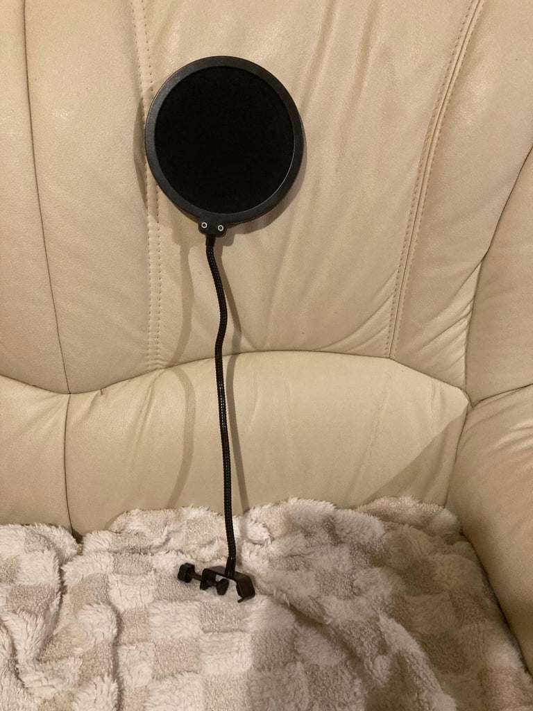 @@ 3 X STUDIO MICROPHONE FILTERS AS SHOWN..  ALL EXCELLENT CONDITION...  £10 FOR ALL ITEMS  @@