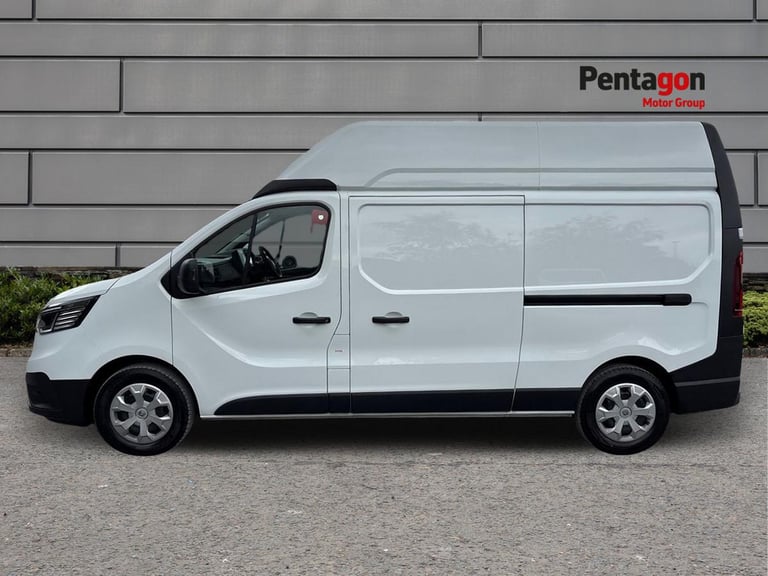  Renault Trafic 2.0 Dci Blue Lh30 Advance Panel Van 5dr Diesel Manual L2 H2