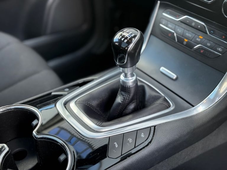 2016 Ford S-Max 2.0 TDCi Titanium Sport MPV 5dr Diesel Manual Euro 6 (s/s) (180 ps) MPV Diesel Ma...