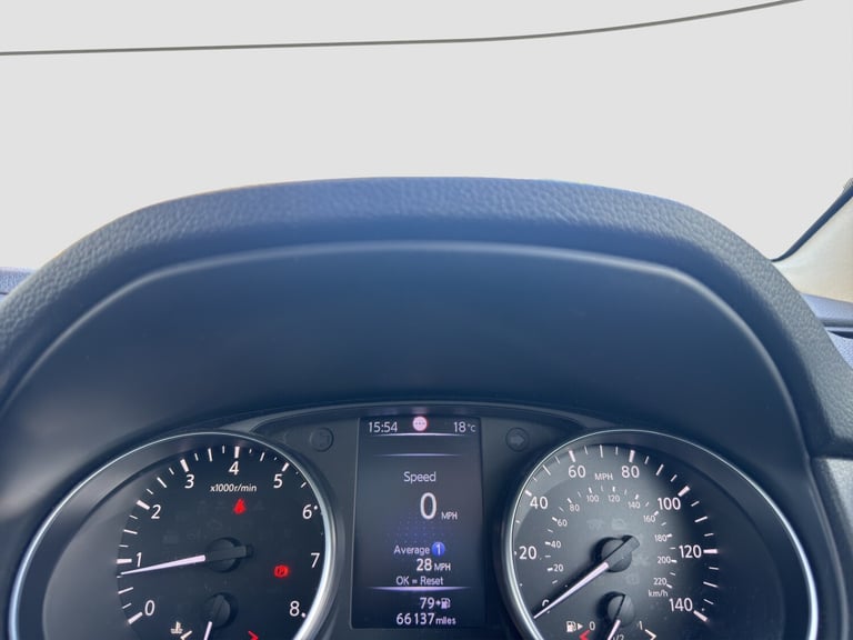 2018 Nissan Qashqai 1.2 DiG-T N-Connecta 5dr HATCHBACK Petrol Manual