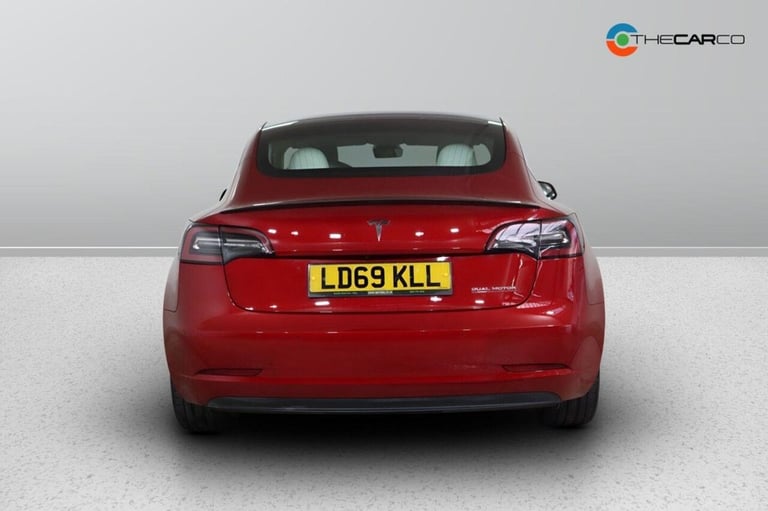 2019 Tesla Model 3 Performance AWD 4dr [Performance Upgrade] Auto SALOON ELECTRIC Automatic