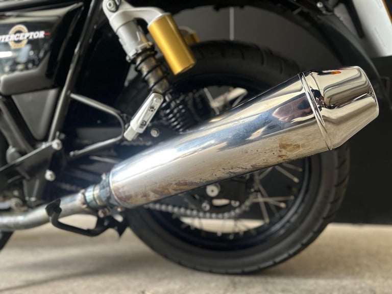 STUNNING LOW MILEAGE 2022/72 ROYAL ENFIELD INTERCEPTOR 650 MOTORCYCLE