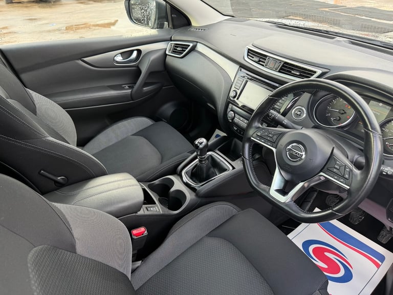 2019 Nissan Qashqai 1.3 DiG-T N-Connecta 5dr HATCHBACK Petrol Manual