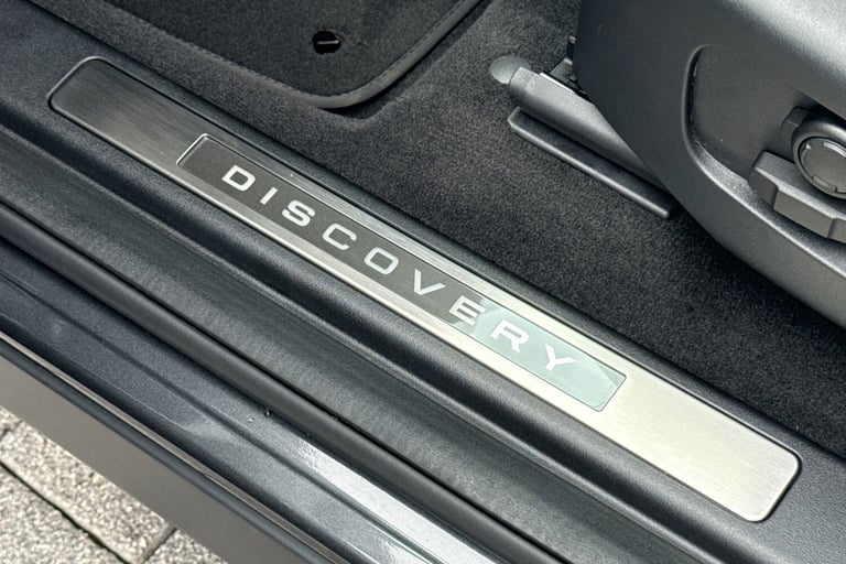 2025 Land Rover Discovery Sport 2.0 D200 Dynamic HSE 5dr SUV DIESEL Automatic