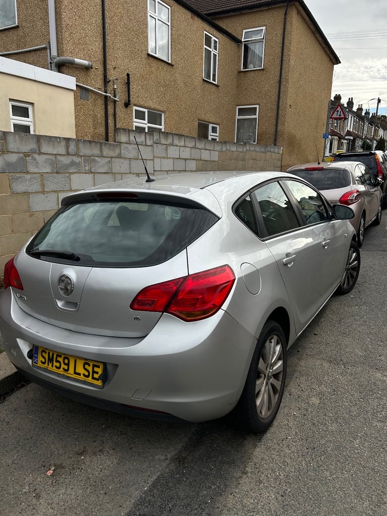 Vauxhall, ASTRA, Hatchback, 2009, Manual, 1598 (cc), 5 doors