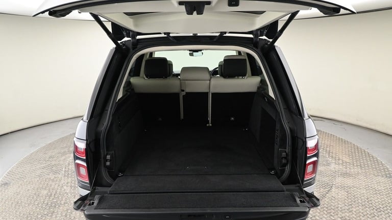 2020 Land Rover Range Rover 3.0 SD V6 Westminster SUV 5dr Diesel Auto 4WD Euro 6 (s/s) (275 ps) S...