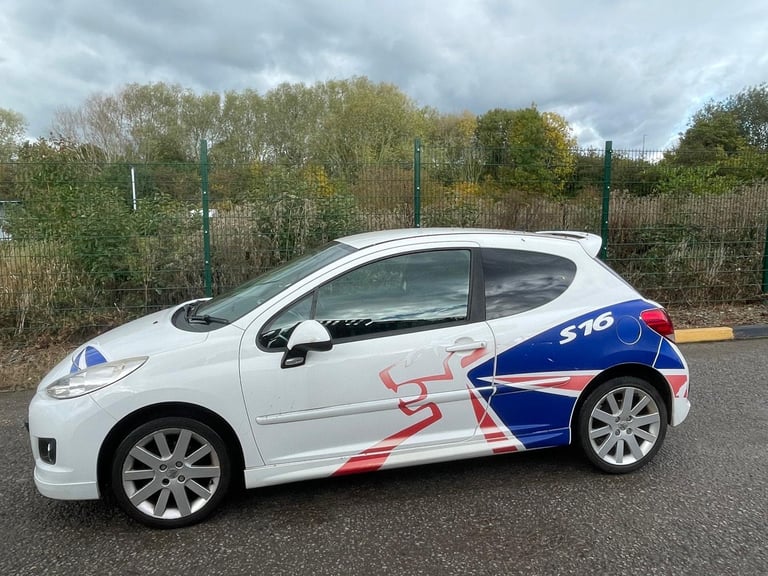 PEUGEOT 207 1.6 VTI S16 10 REG WHITE 3 DOOR MOT APRIL 6TH 2026 LADY OWNER 14 YEARS  INSURANCE 40+MPG