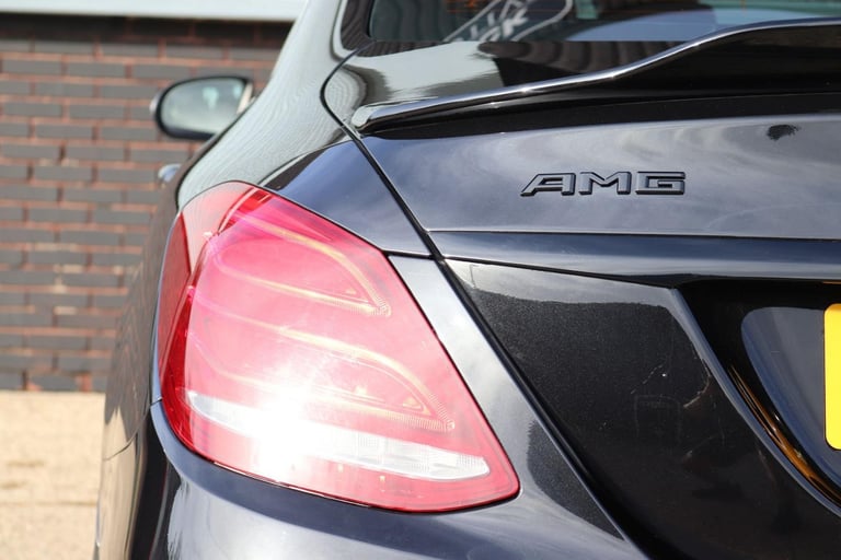 Mercedes Benz C Class 3.0 C43 V6 AMG (Premium Plus) G-Tronic+ 4MATIC