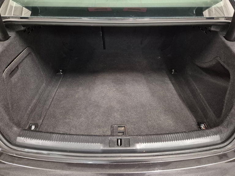 2013 Audi A4 2.0 TDI SE Technik Euro 5 (s/s) 4dr SALOON Diesel Manual