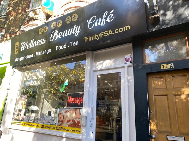 Sale! £3/ 5 min Neck Massage, £38 for 1h Massage, £48 for 1h Acupuncture