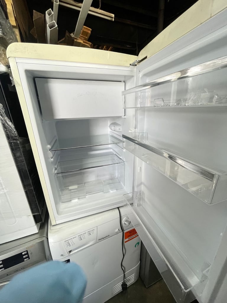 Montepellier under counter Fridge with Ice Box A++ Energy Rating