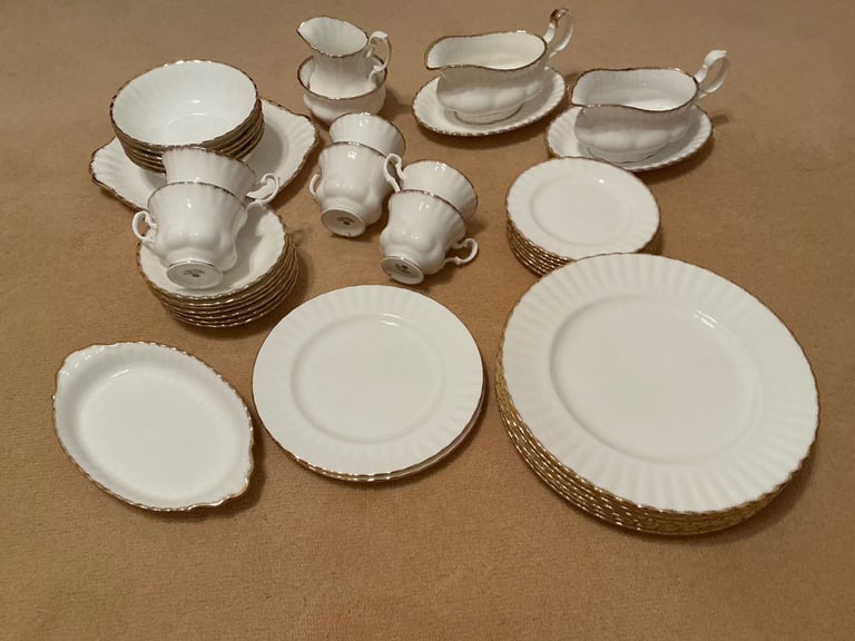 image for Richmond China Dinner Service 6 piece