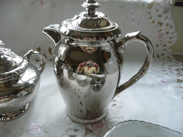 Royal Worcester Ceramic  Silver Lustre Ware Teapot set