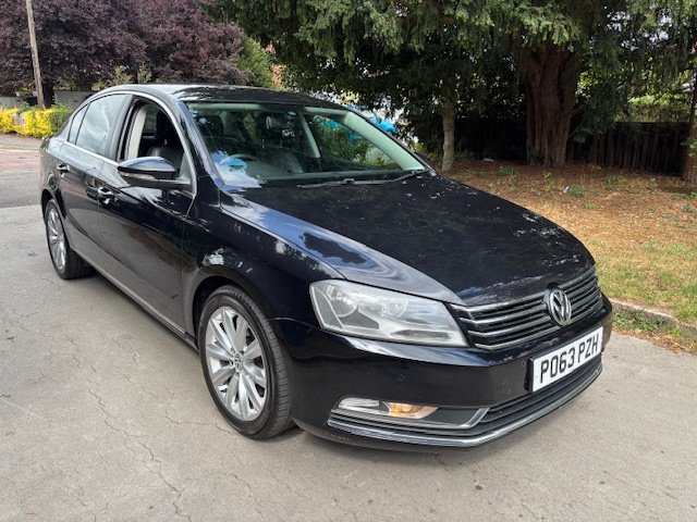 image for VOLKSWAGEN PASSAT 2.0 TDI BlueMotion Tech Highline Black Manual Diesel 2013