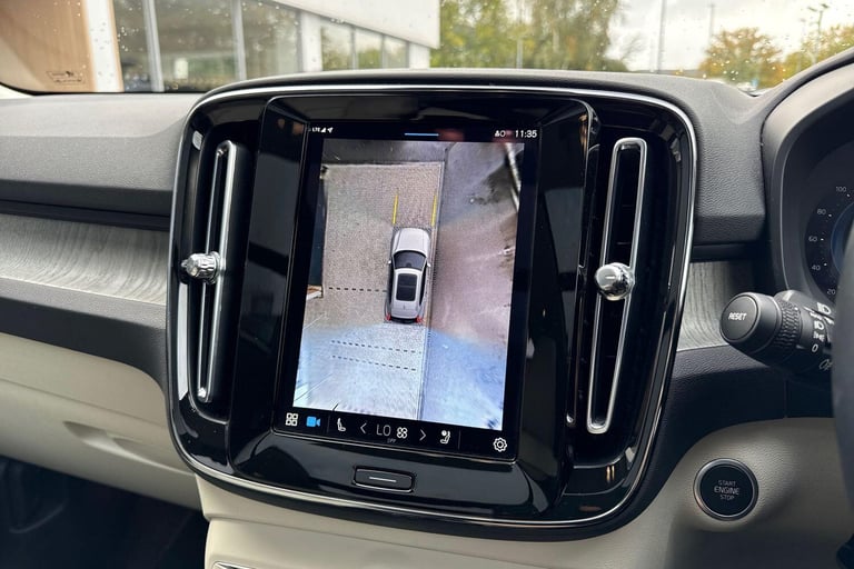 2022 Volvo XC40 2.0 B4 MHEV Ultimate SUV 5dr Petrol Hybrid DCT Auto Euro 6 (s/s) (197 ps) ESTATE ...